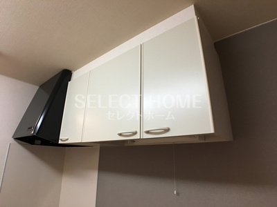  | シャルモン・ナポール