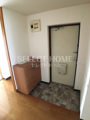 【玄関】 | グランドゥール須田 | 落ち着いた玄関です