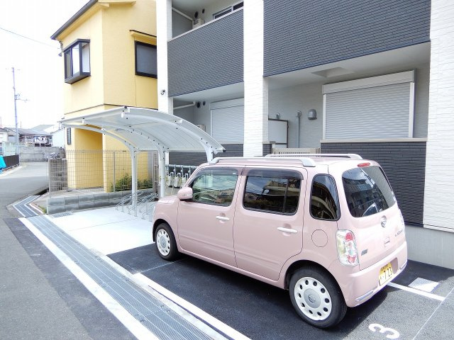 【駐車場】 | ツーブリッジ