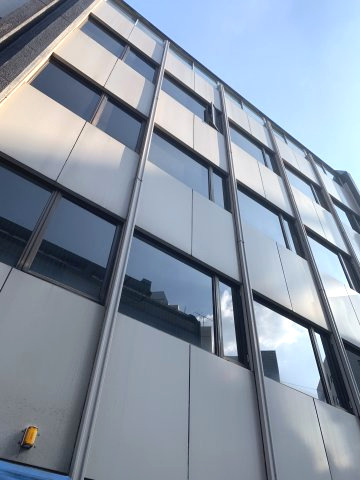 真光ビルディングの外観