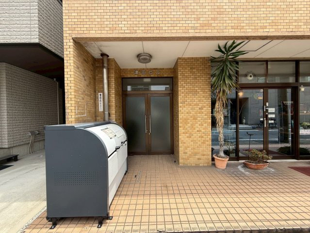 Residence Tsuda｜名古屋市の賃貸ならMy賃貸のエントランス|Residence Tsuda(津田ビル)