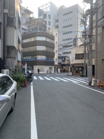 真光ビルディングの周辺