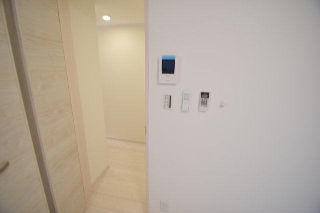 Ulalaのセキュリティ|TVモニター付きインターホンあります。