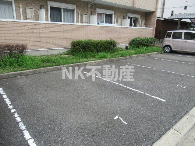 【駐車場】 | アーク島之内（吉田賃貸） | 駐車場があります