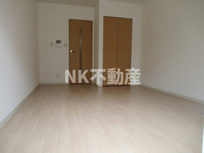 【居間・リビング】 | アーク島之内（吉田賃貸） | 洋室です