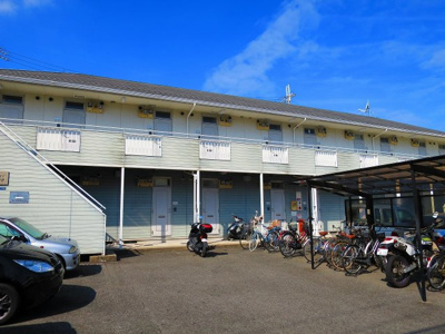 【エントランス】 | エステートピアE.V.O(エステートピアイーブイオー）（八戸ノ里賃貸） | 敷地内です