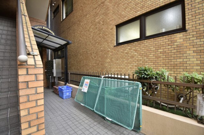 【その他共用部分】 | ライオンズマンション川崎貝塚 | ゴミ置場