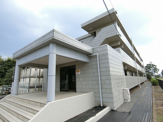 第七西砂川ハイツA棟の外観