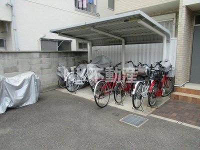 【その他共用部分】 | メゾンエクセル（河内花園） | 駐輪場です