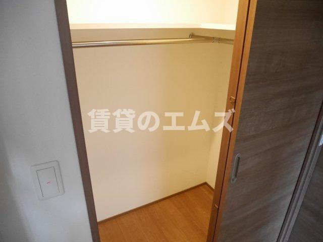 【収納】 | ロクラス博多 | ロクラス博多のウォークインクローゼット
