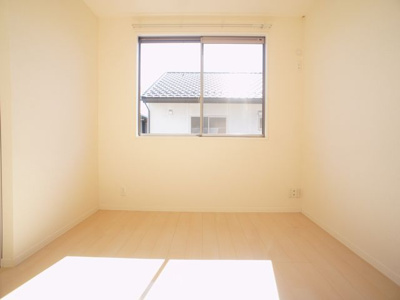 【寝室】 | アリシャA | 清潔感のあるきれいな北側洋間です♪