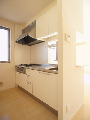 【キッチン】 | アリシャA | システムキッチン3口コンロ付きです♪