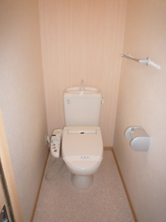 【トイレ】 | シャルル　Ⅱ | トイレです
