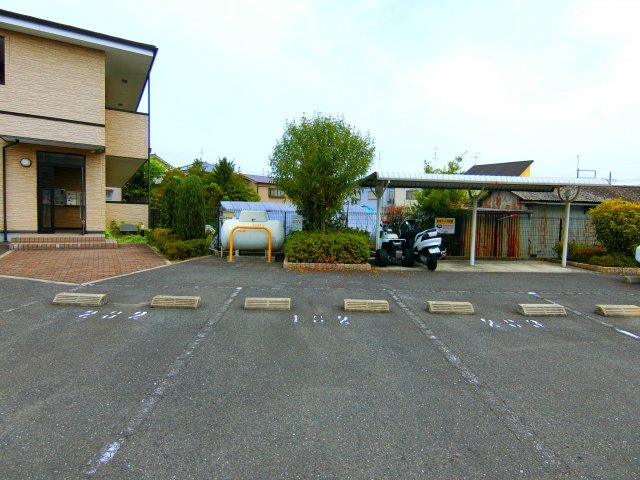 パルコートの駐車場