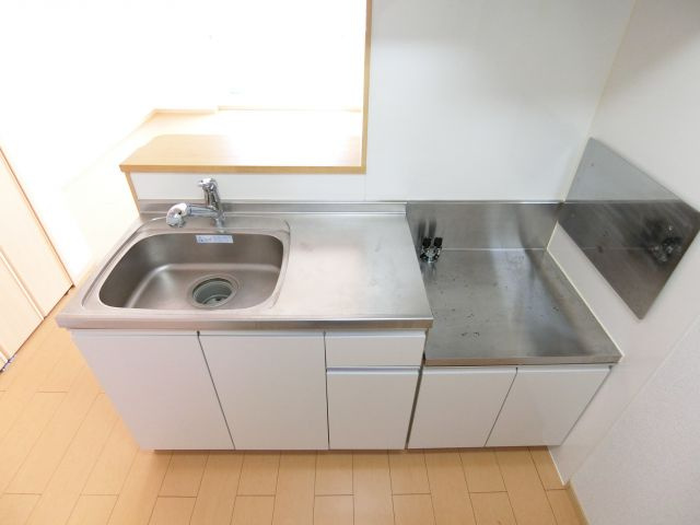 クリプトメリア　アヴェニュ－のキッチン