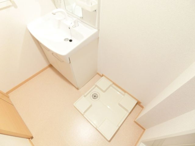 クリプトメリア　アヴェニュ－の洗面所