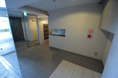 【ロビー】 | レジオン・ド・ヌール