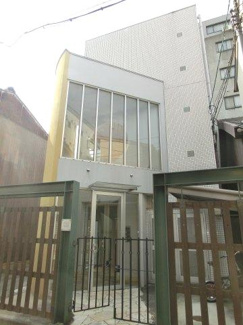 【外観】 | トールハウス　鉄骨ＡＬＣ造３階建