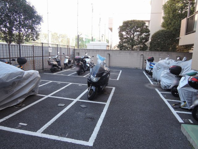 【その他共用部分】 | エンゼルブレッサ川崎四谷 | バイク置場