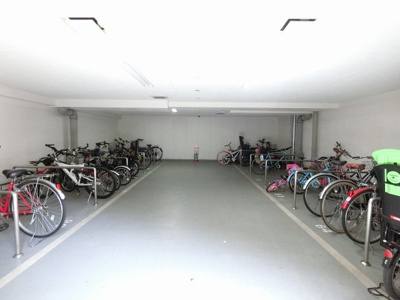 【その他共用部分】 | クリオ鴨居 | 駐輪場