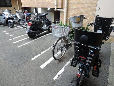 【その他共用部分】 | ライオンズマンションたまプラーザ第６ | 駐輪場
