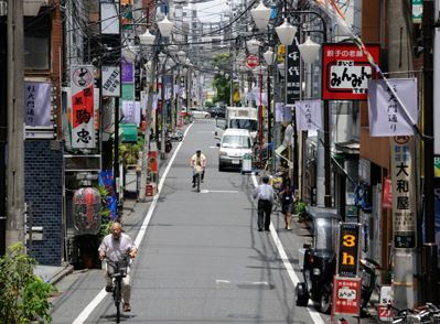 シーバードビルの周辺|荒木町商店街