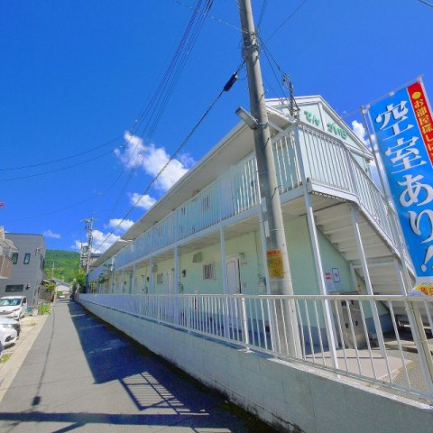ハイツてんがいAの外観