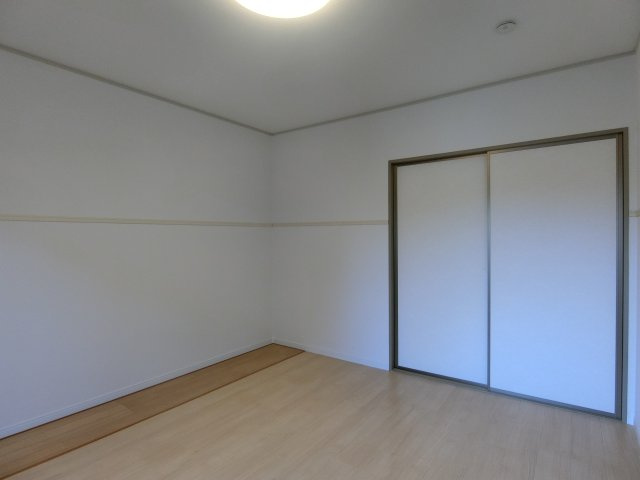 プリムローズⅢA棟の洋室
