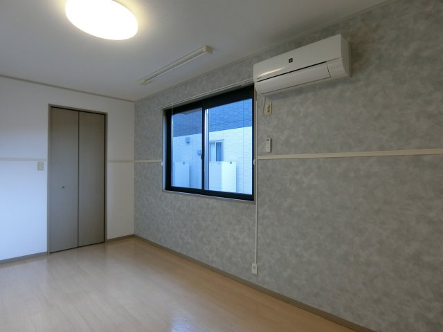 プリムローズⅢA棟の洋室