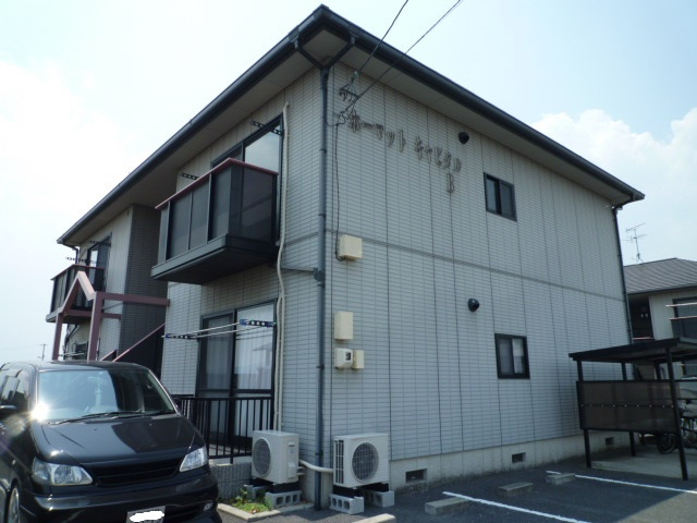 都窪郡早島町前潟のアパートの外観