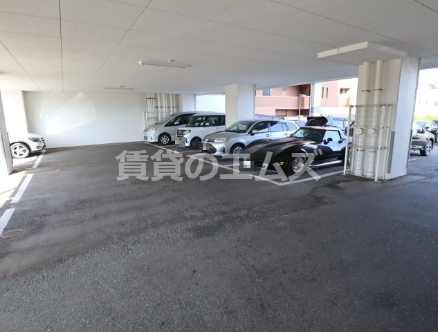 【駐車場】 | グランデール・ミマナ | グランデール・ミマナの駐車場