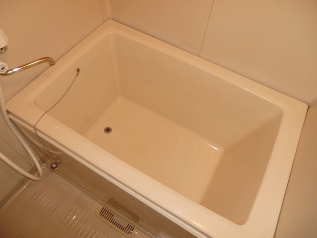 日誠マンションの浴室