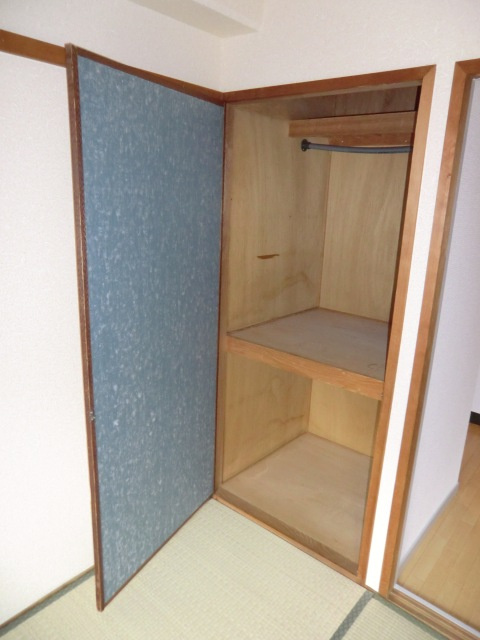 日誠マンションの収納