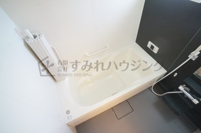 フィオーレの浴室|参考、同建物・同間取りの号室