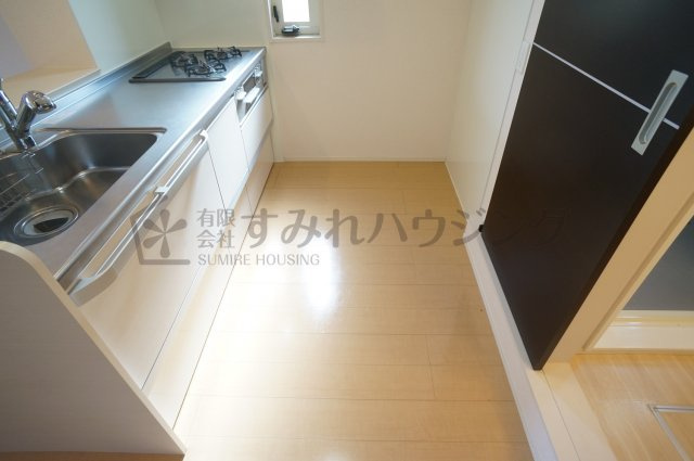 フィオーレのキッチン|参考、同建物・同間取りの号室