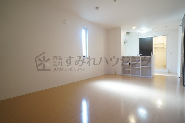 フィオーレの居間・リビング|参考、同建物・同間取りの号室