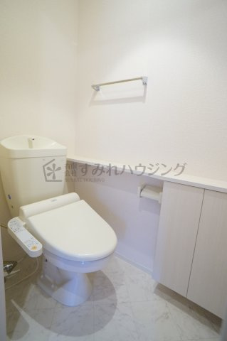 フィオーレのトイレ|参考、同建物・同間取りの号室