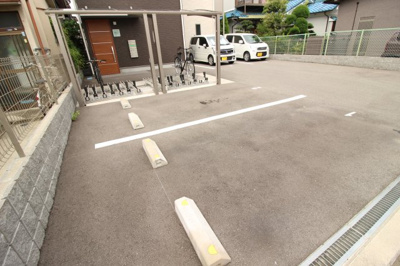 【駐車場】 | アムールラック