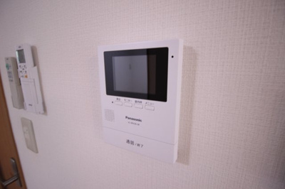 【設備】 | アムールラック | ☆TVモニター付きインターホン☆