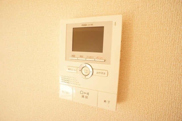 グリーンエシカルのセキュリティ|★ＴＶインターホンで来訪者の顔を確認できます