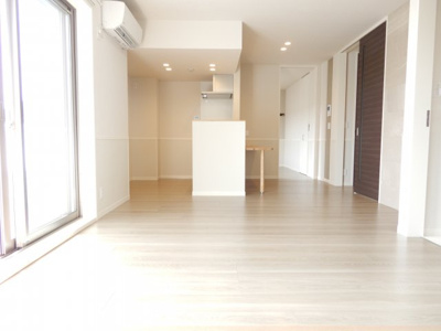 【居間・リビング】 | ヴィラソレーユ古曽部町