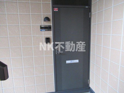 【玄関】 | カーサ・ジュネスB | 玄関です