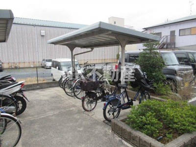 【その他】 | カーサ・ジュネスB | 駐輪場です