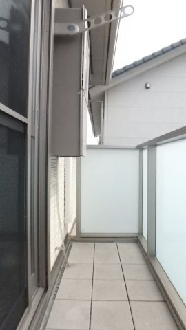 MASTCOURT新野辺Bのバルコニー