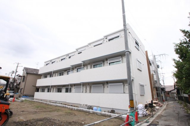 リビングライフ長瀬