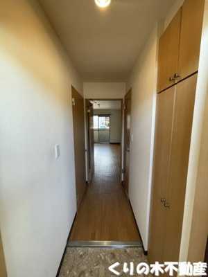 【玄関】 | ヤサカガーデン姫坂 | シンプルで使いやすい玄関です