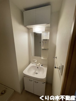 【洗面所】 | ヤサカガーデン姫坂 | 忙しい朝には欠かせない洗面所です