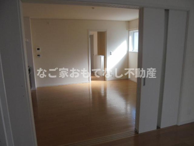 【居間・リビング】 | サンモール幅下