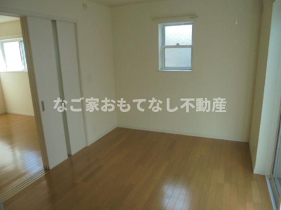 【寝室】 | サンモール幅下