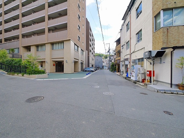 本町ビルの周辺